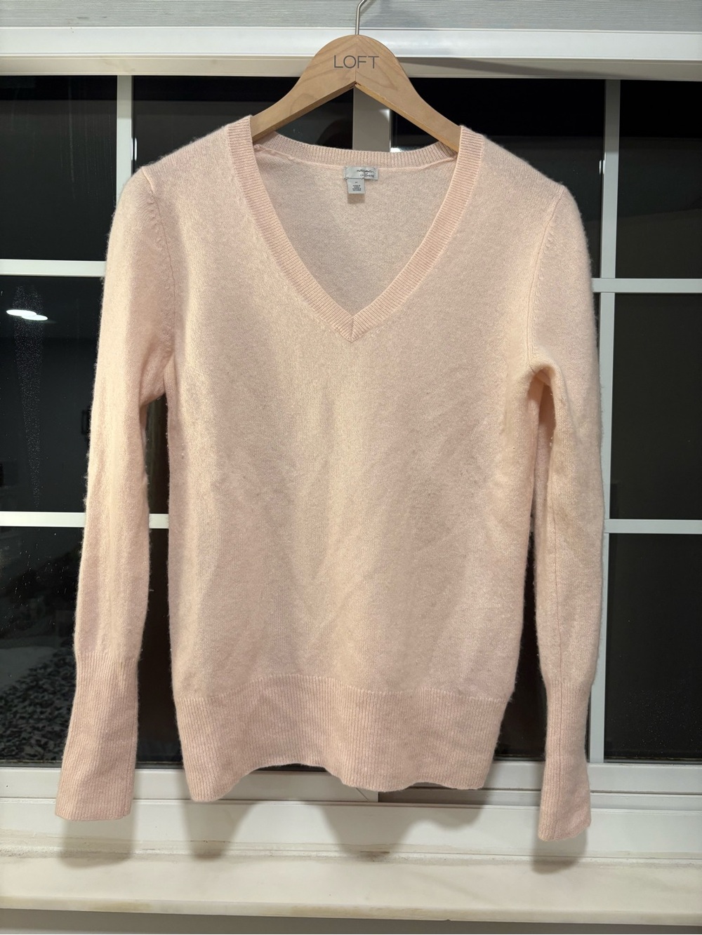 Halogen Cashmere V-Neck Sweater Light Pink Size M
